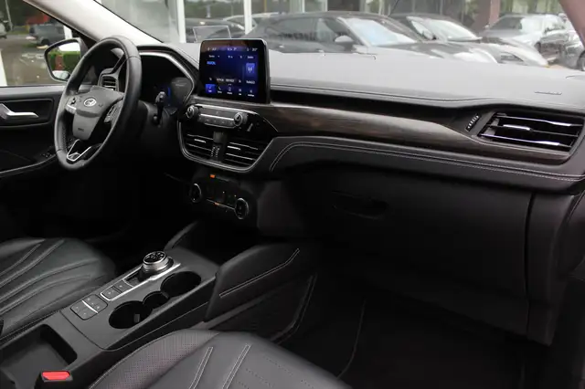 Ford Kuga view 14