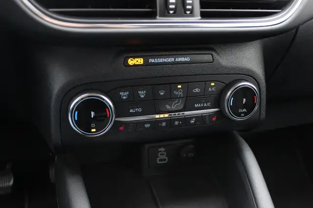 Ford Kuga view 28