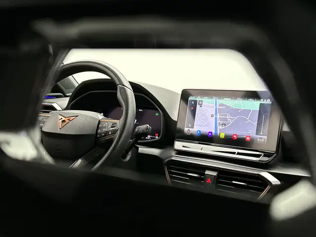 Cupra Leon view 15