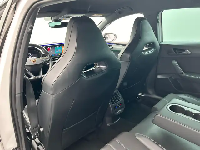 Cupra Leon view 22