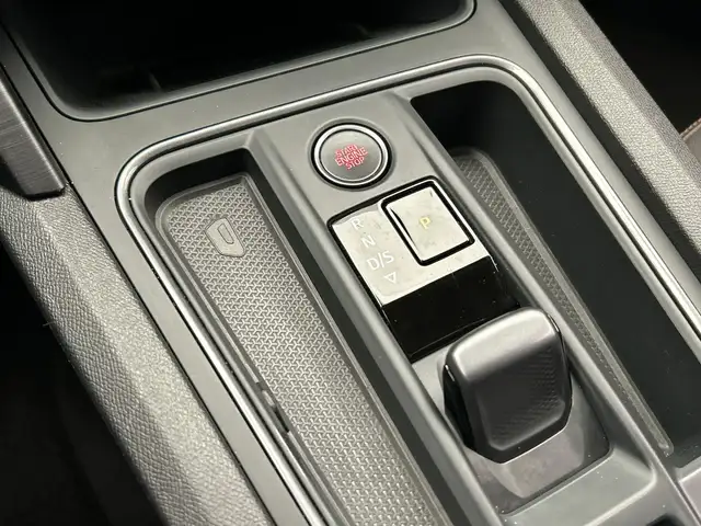 Cupra Leon view 23
