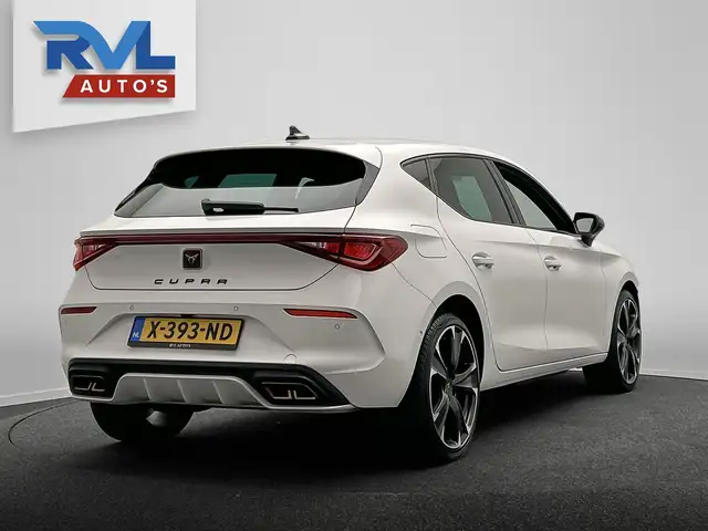Cupra Leon view 5