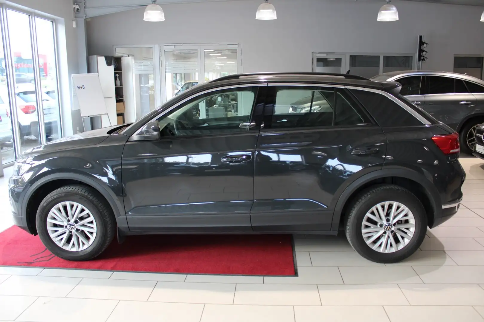 Volkswagen T-Roc 1.0 TSI Style *PDC *CARPLAY* Grau - 2