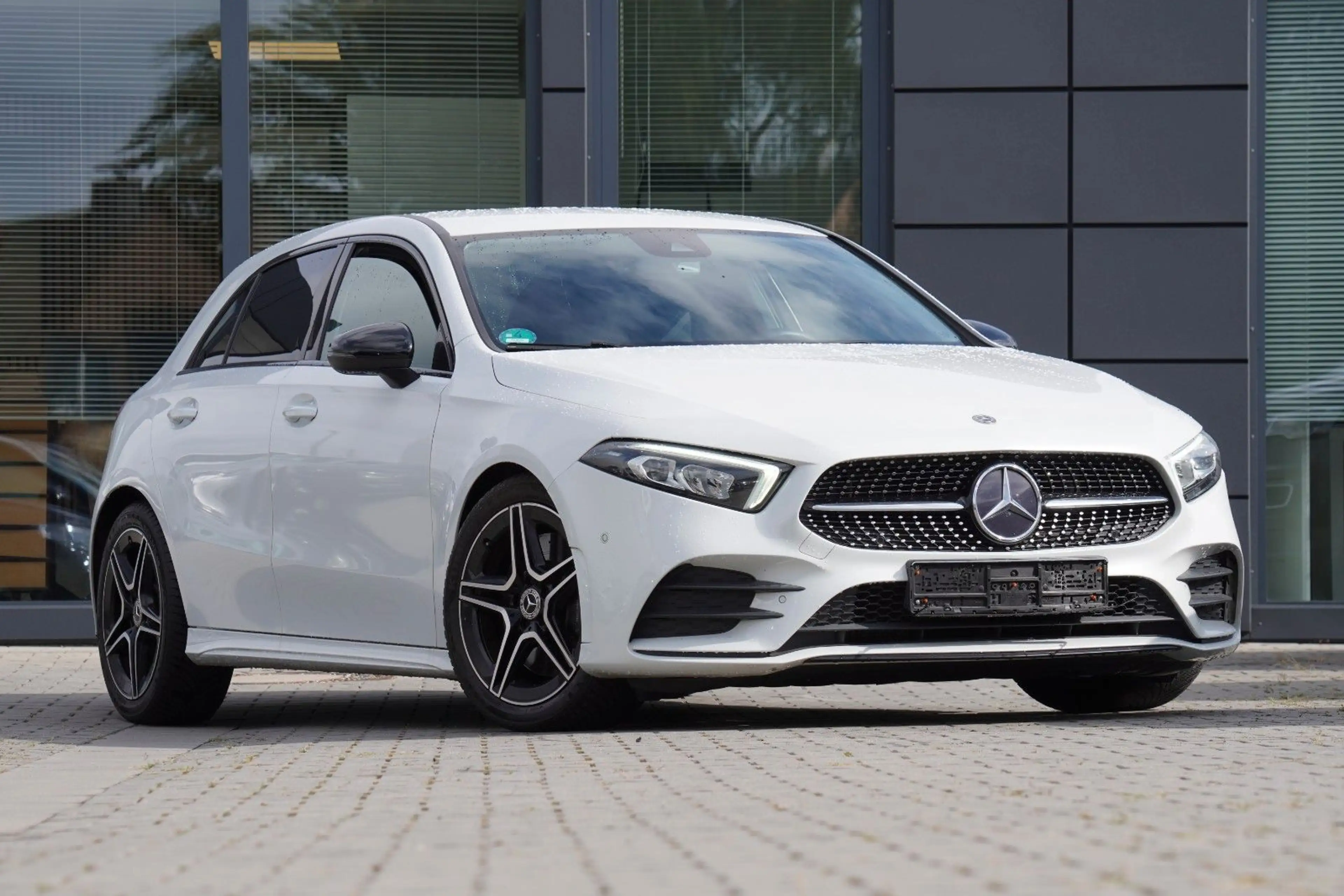 Mercedes-Benz A 250 AMG Line MIT 3 JAHREN GARANTIE !!! — photo 9