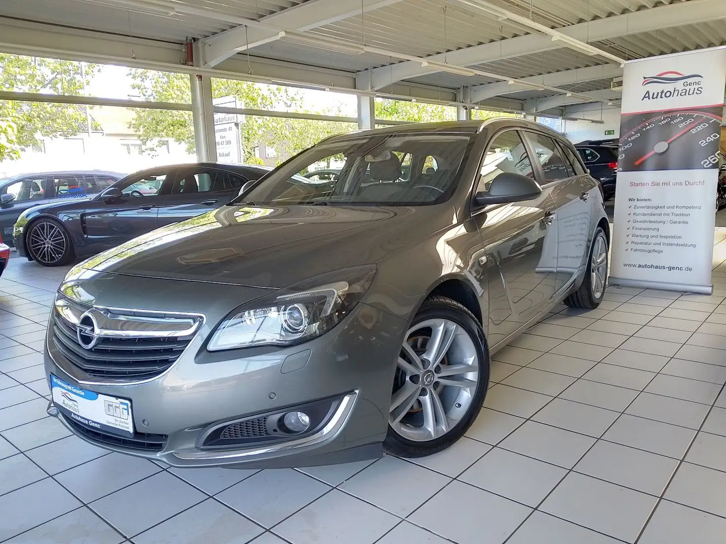 Opel Insignia A Sports Tourer Business Edition-Navi Grau - 1
