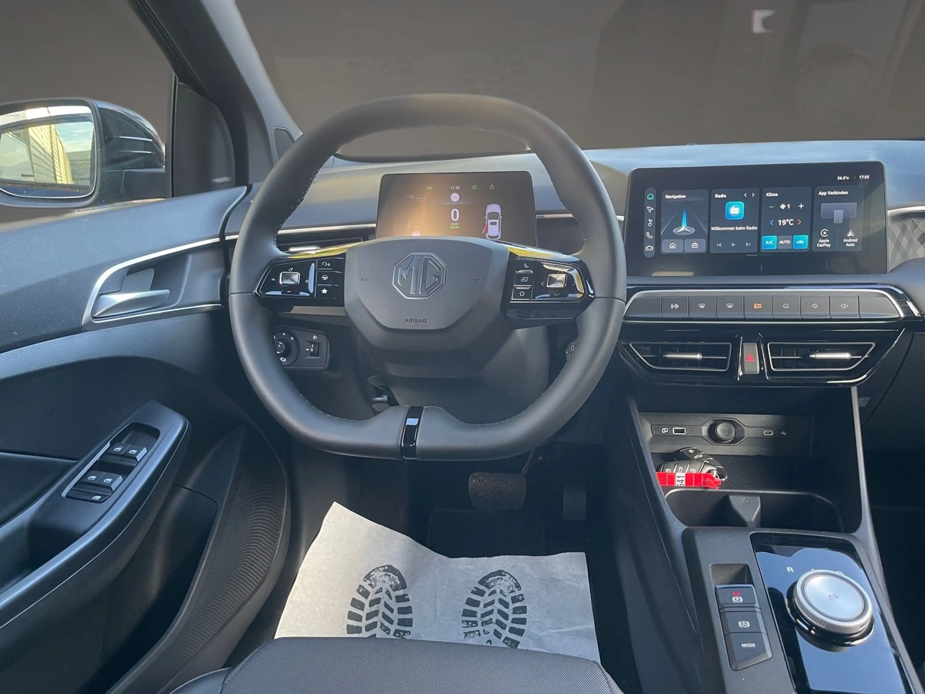 MG MG3 1.5 Hybrid+ 143kW Luxury Navi Kamera PDC ACC — photo 10