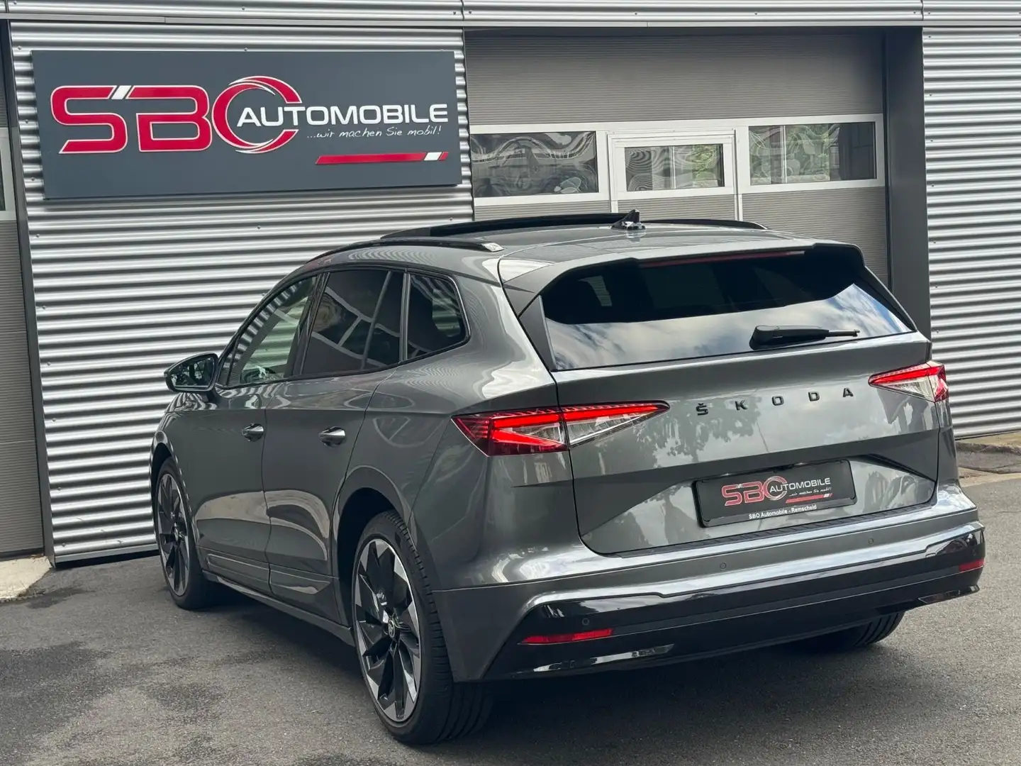 Skoda Enyaq 80 x Sportline Grigio - 2