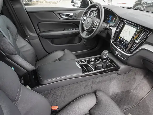 Volvo V60 view 8