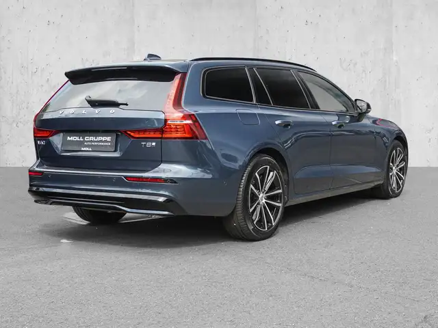 Volvo V60 view 4