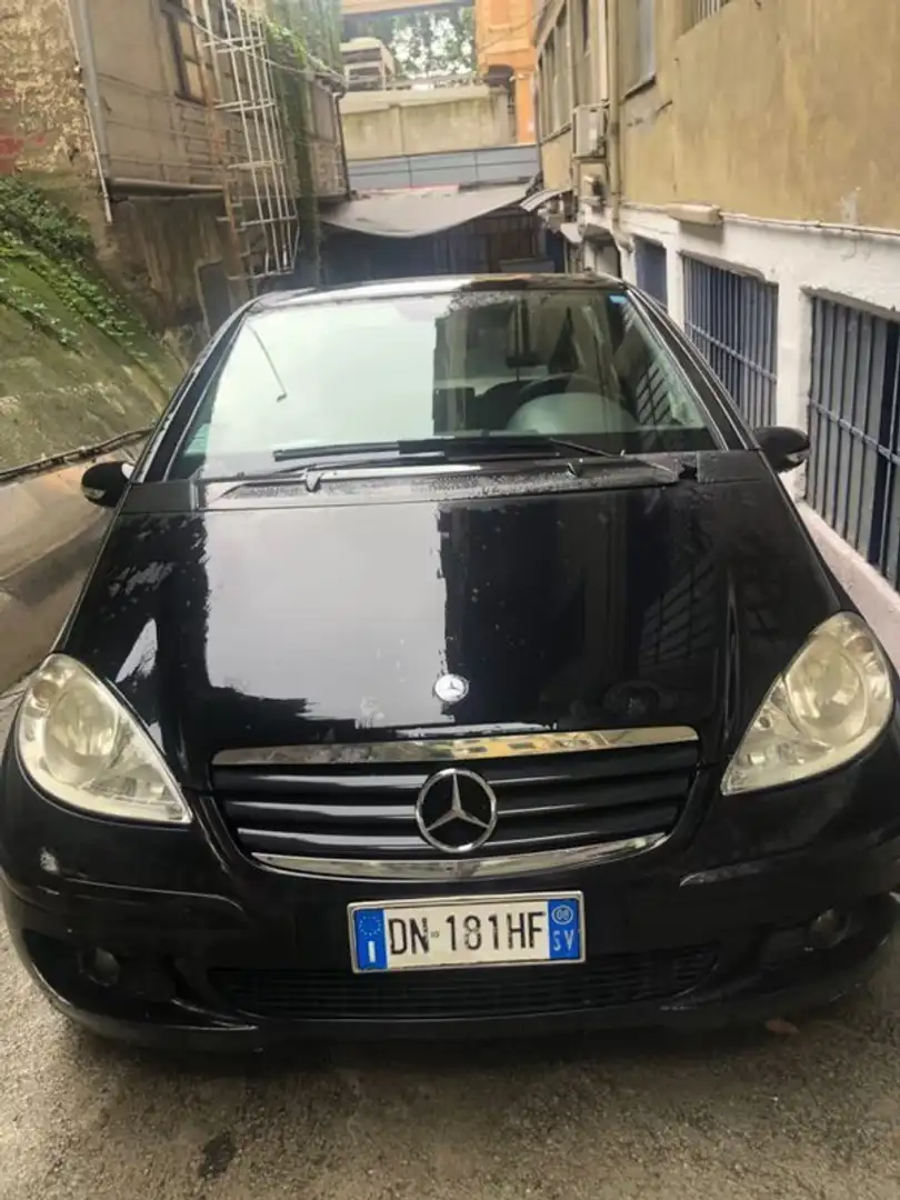 Mercedes-Benz A 150 Elegance Nero - 2