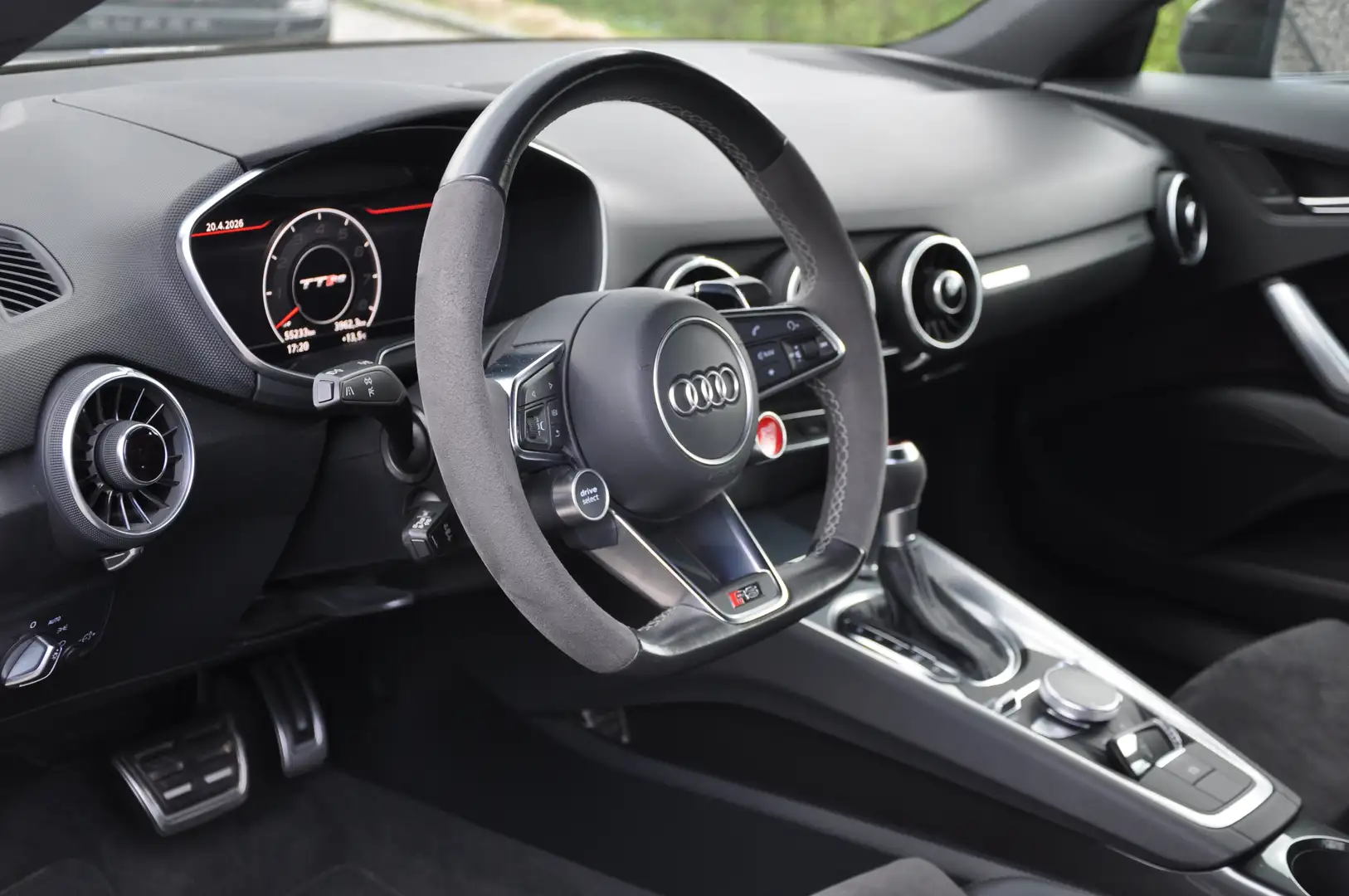 Audi TT RS TT RS Coupé 2,5 TFSI S-tronic Ceramic Grau - 2