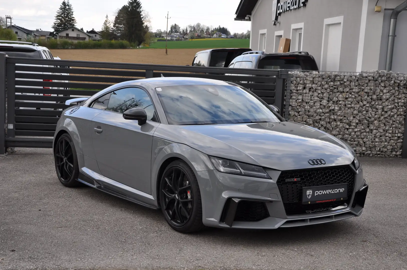 Audi TT RS TT RS Coupé 2,5 TFSI S-tronic Ceramic Grau - 1
