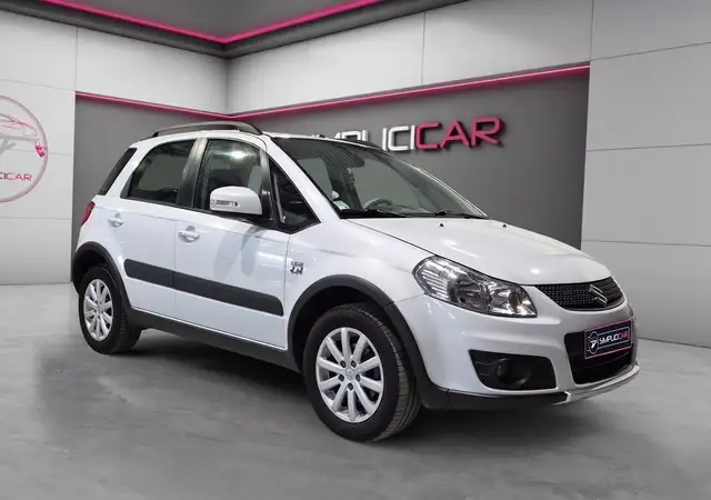 Suzuki SX4 S-Cross 2.0 DDIS XPLORE 4X4 135Ch Garantie 12 mois