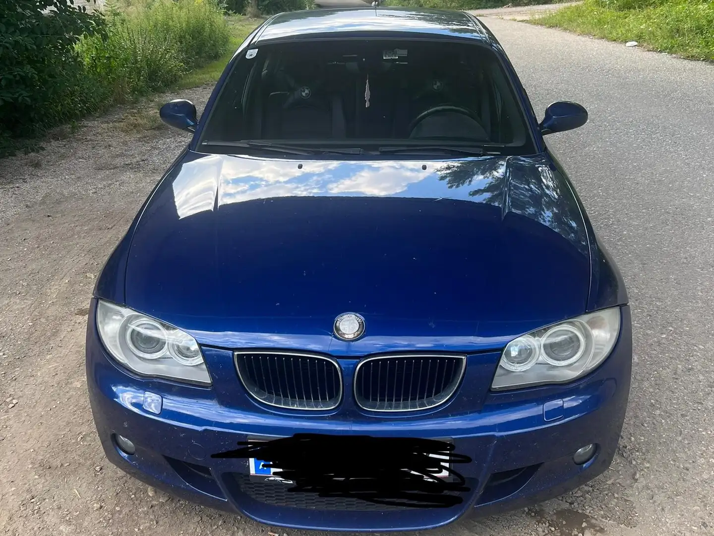 BMW 118 118d Blau - 1