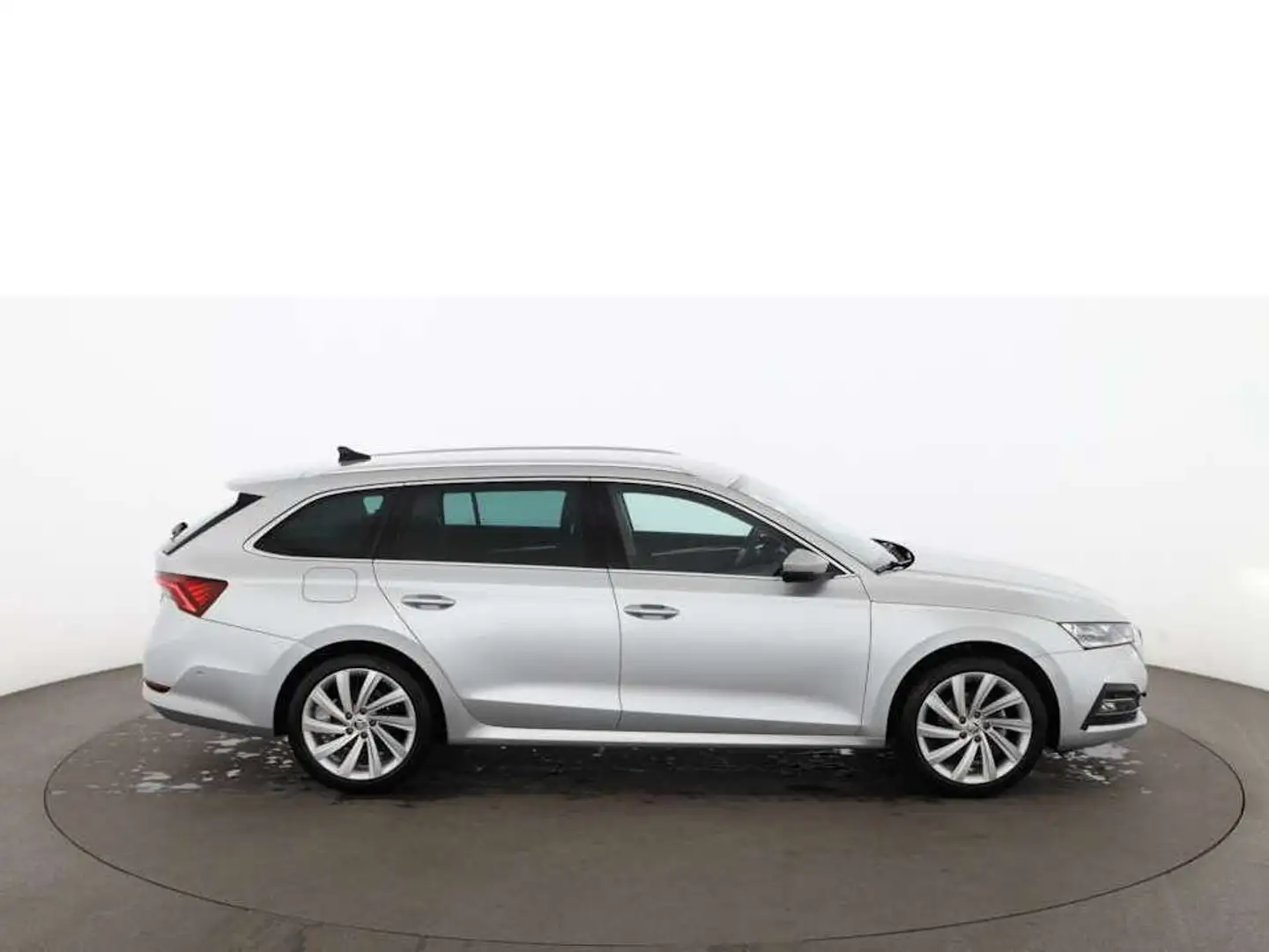 Skoda Octavia Combi 1.0 TSI Style Aut MATRIX AHK RADAR Grau - 2