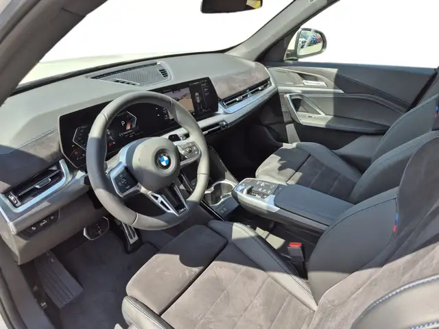 BMW X1 view 6