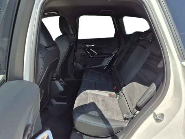 BMW X1 view 7