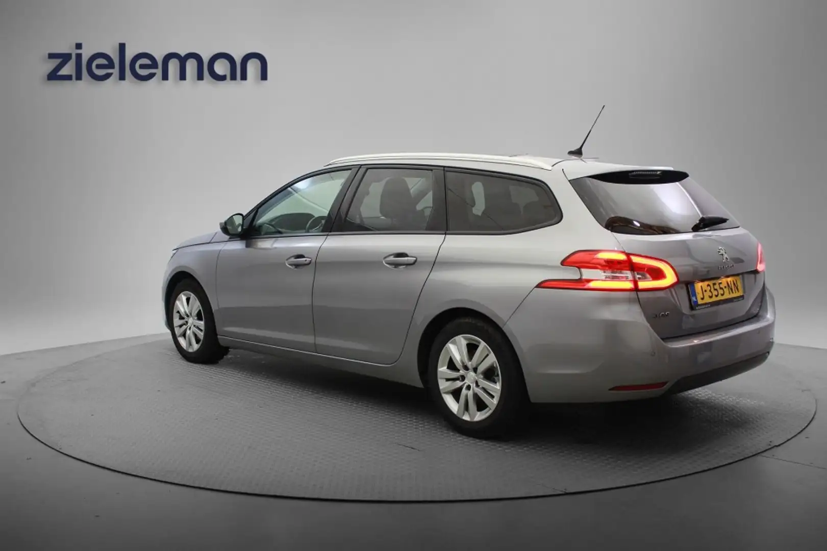 Peugeot 308 SW 1.2 PureTech Executive - Carplay, Panorama, Cru Gris - 2