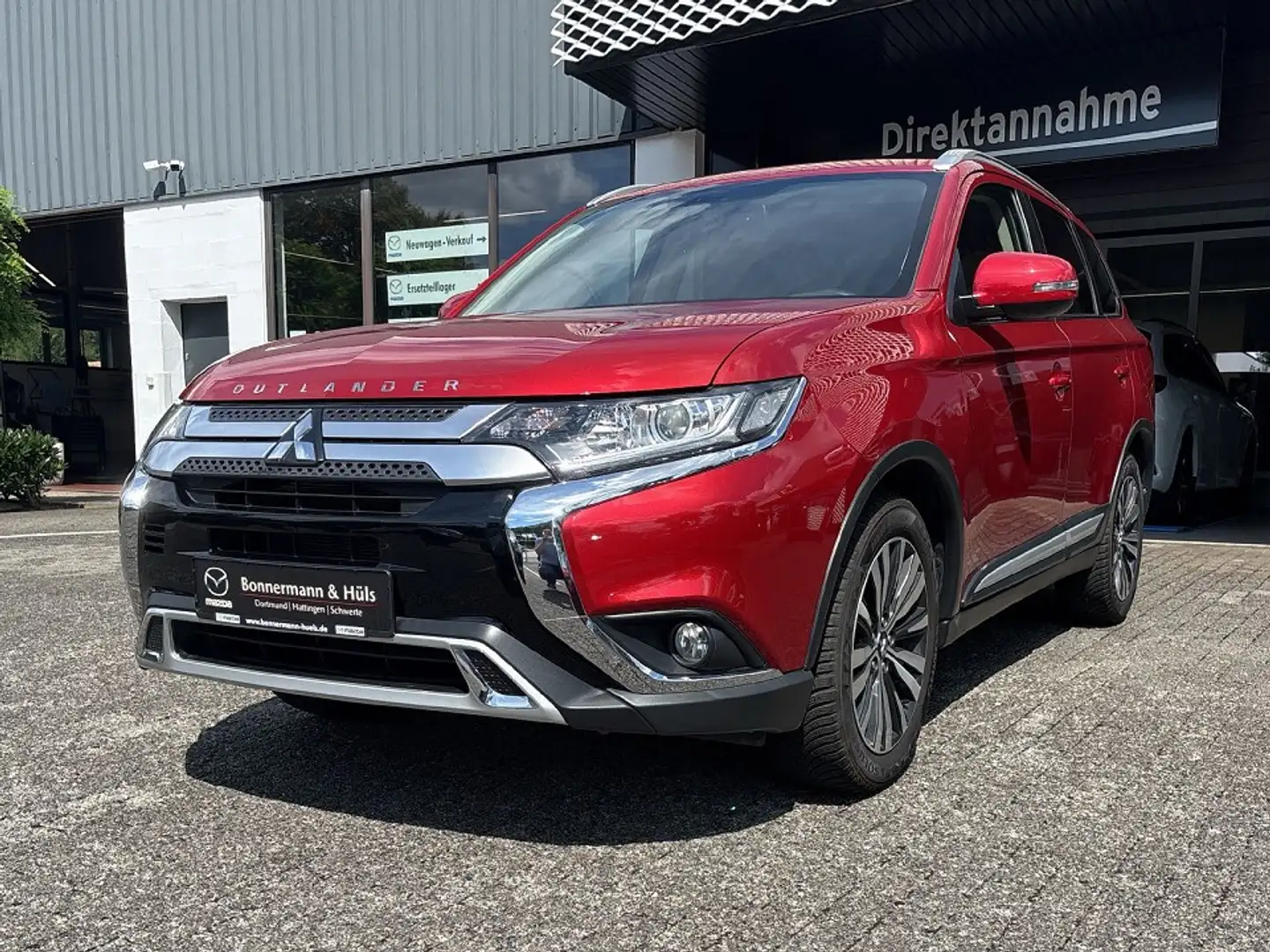 Mitsubishi Outlander 2.0 Diamant Edition 2WD mit LPG Rouge - 1
