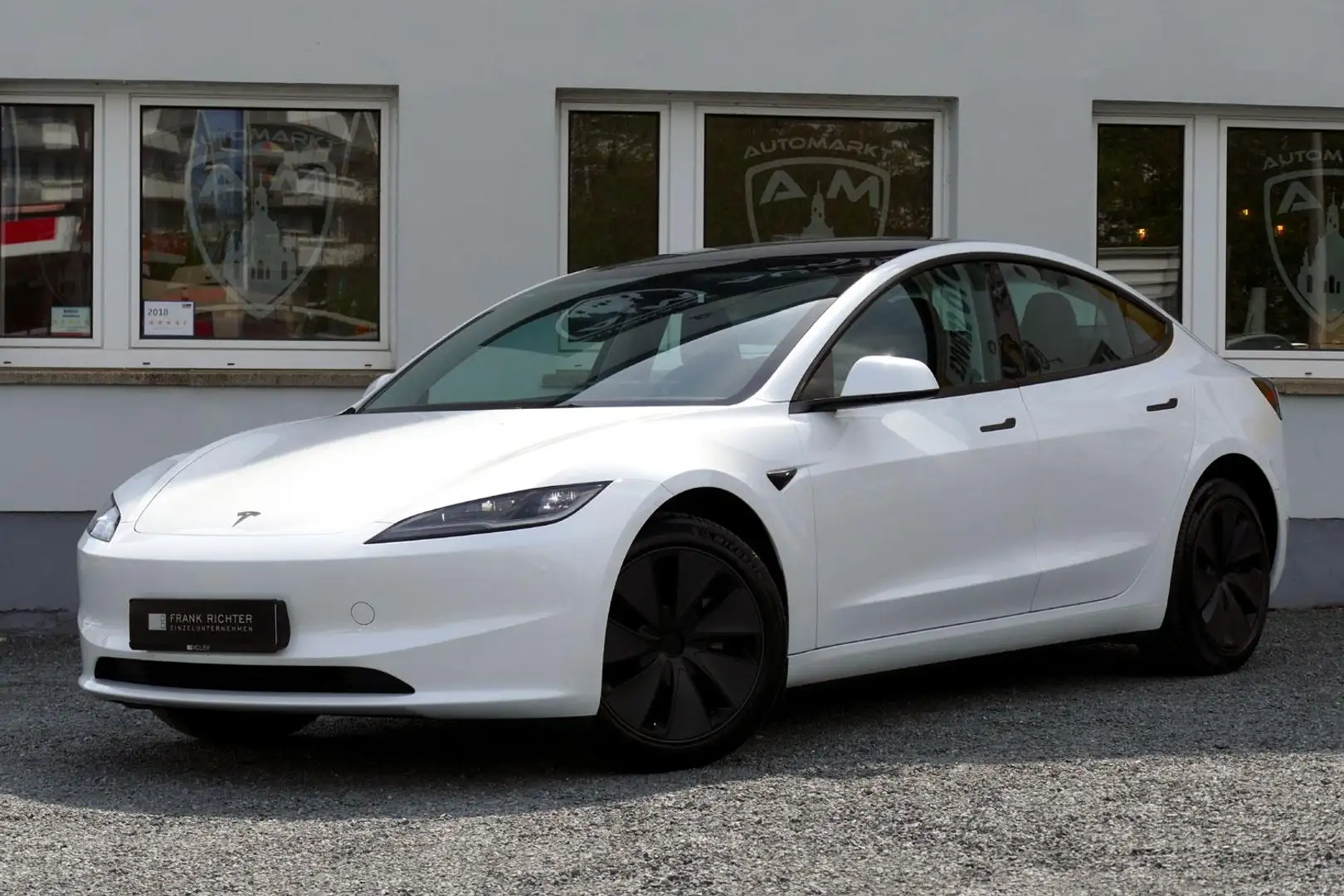Tesla Model 3 Highland RWD AHK*1.Hd*LED*LFP*AMD Ryzen Weiß - 1