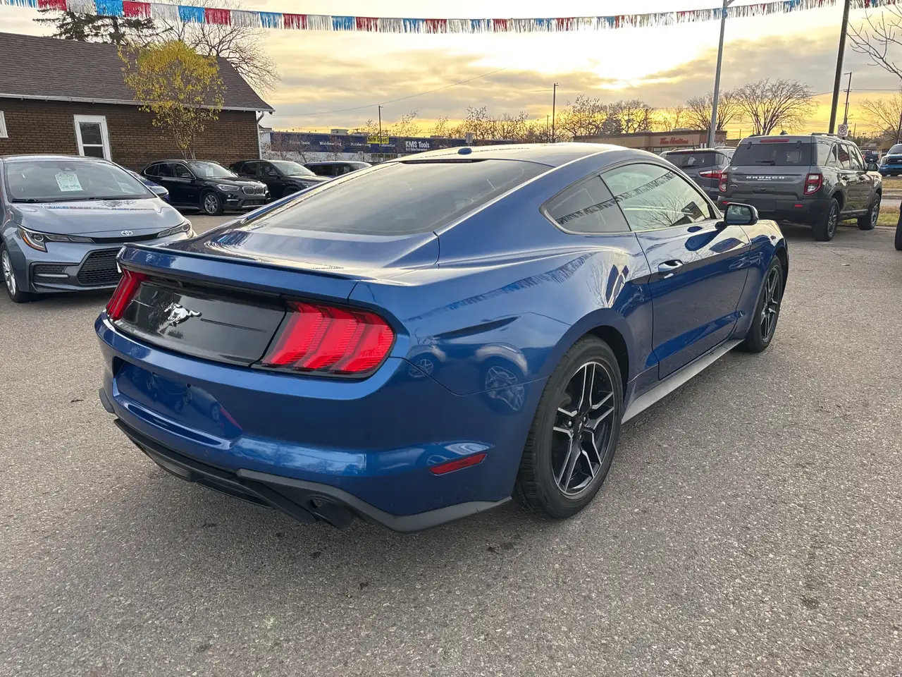 Ford Mustang снимка Ford Mustang