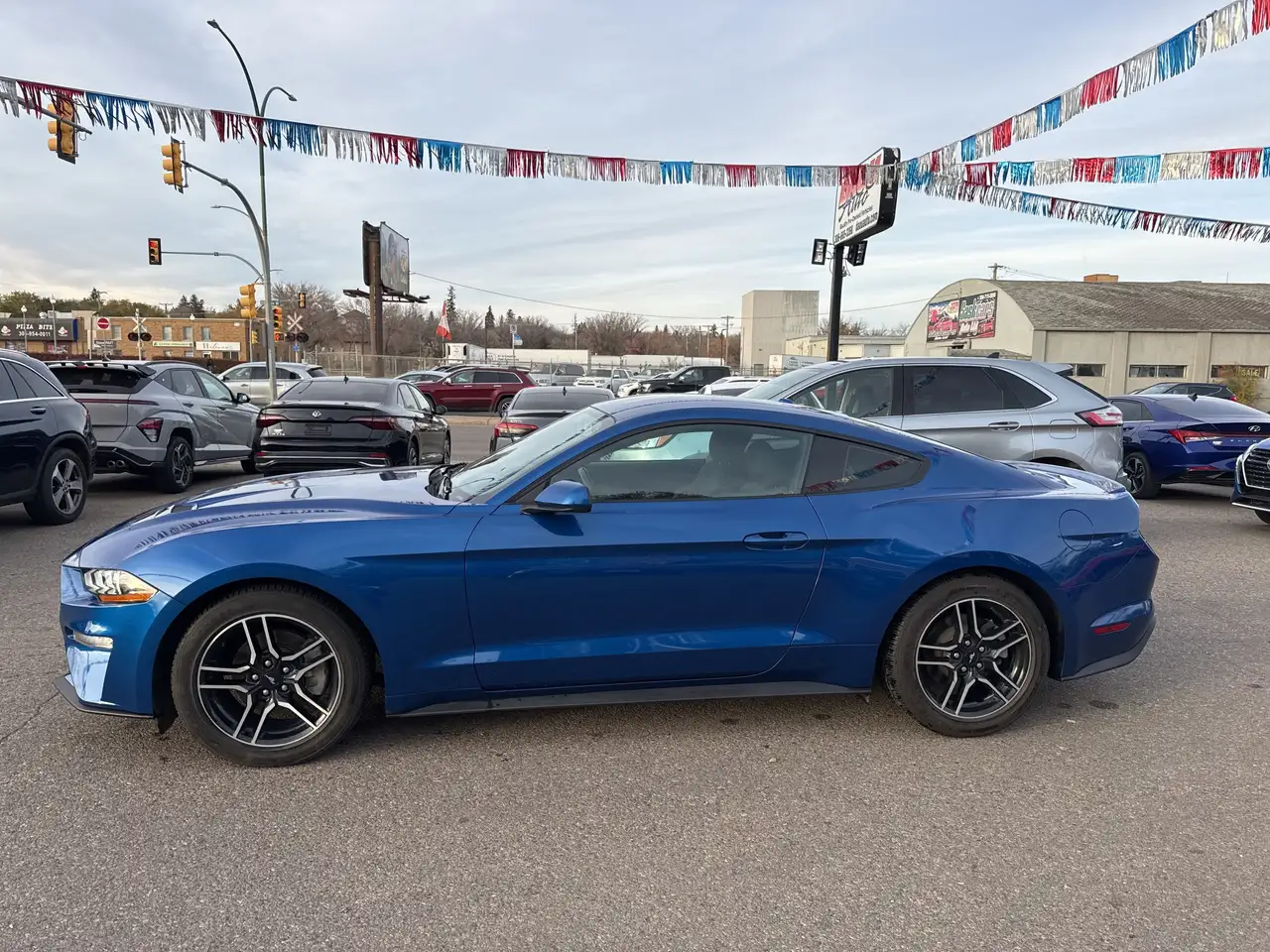 Ford Mustang снимка Ford Mustang