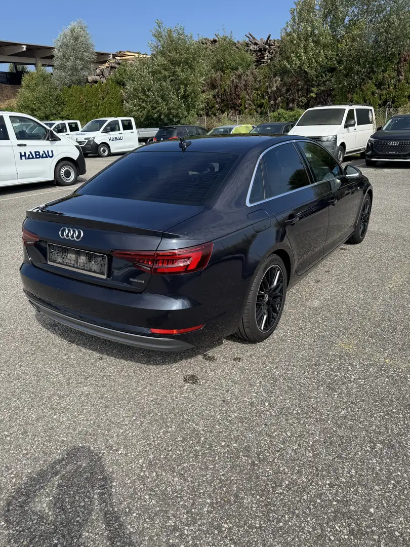 Audi A4 2,0 TDI S-tronic Quattro 2X S Line Innen, Bang Olf Blau - 2