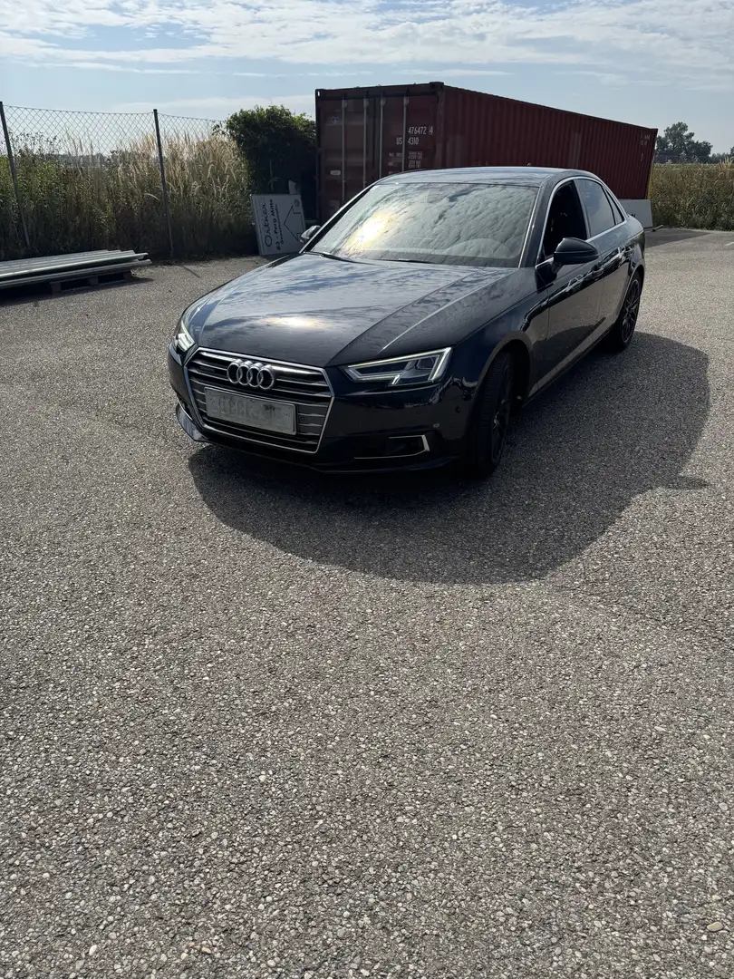 Audi A4 2,0 TDI S-tronic Quattro 2X S Line Innen, Bang Olf Blau - 1