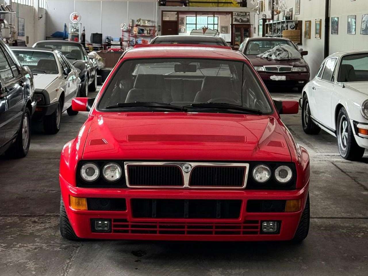 Lancia Delta 2.0 16v HF Integrale Evoluzione 1