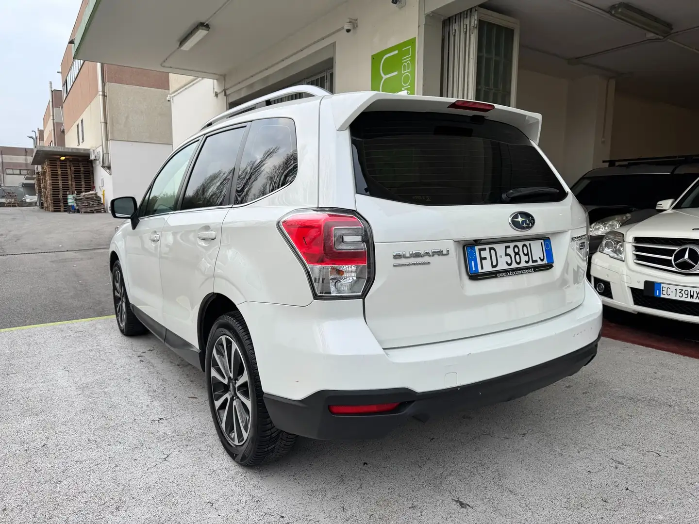 Subaru Forester 2.0d Sport Style lineartronic AWD TAGLIANDI SUBARU Bianco - 2