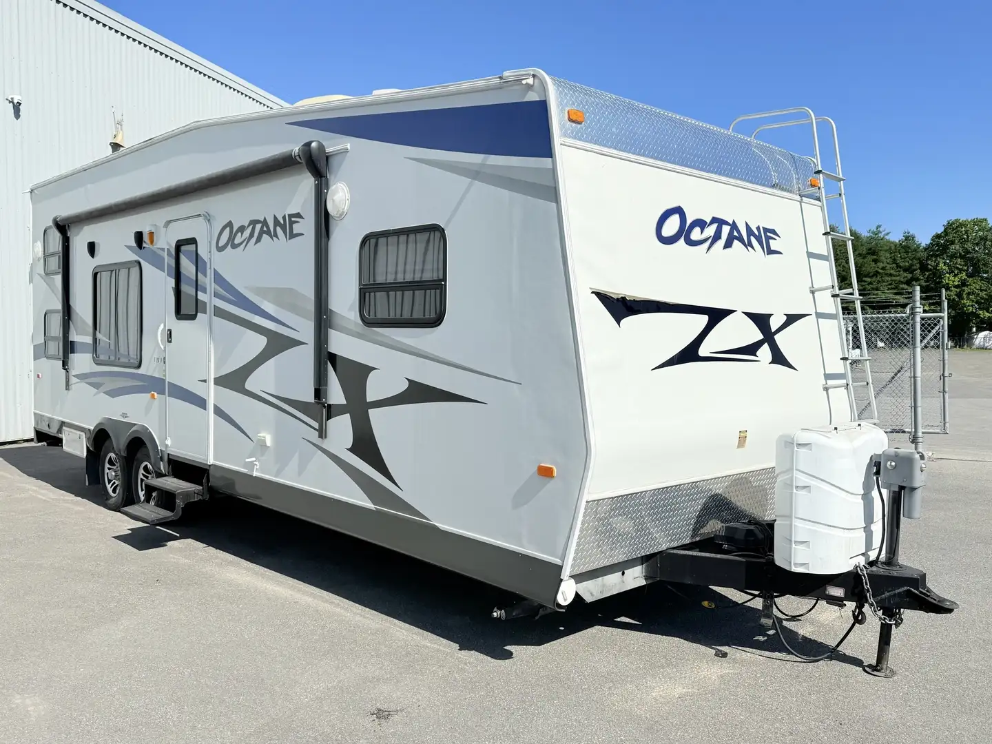 2012 Jayco T26Y | $ 19,950 Toy Hauler for sale by Roulottes Ste