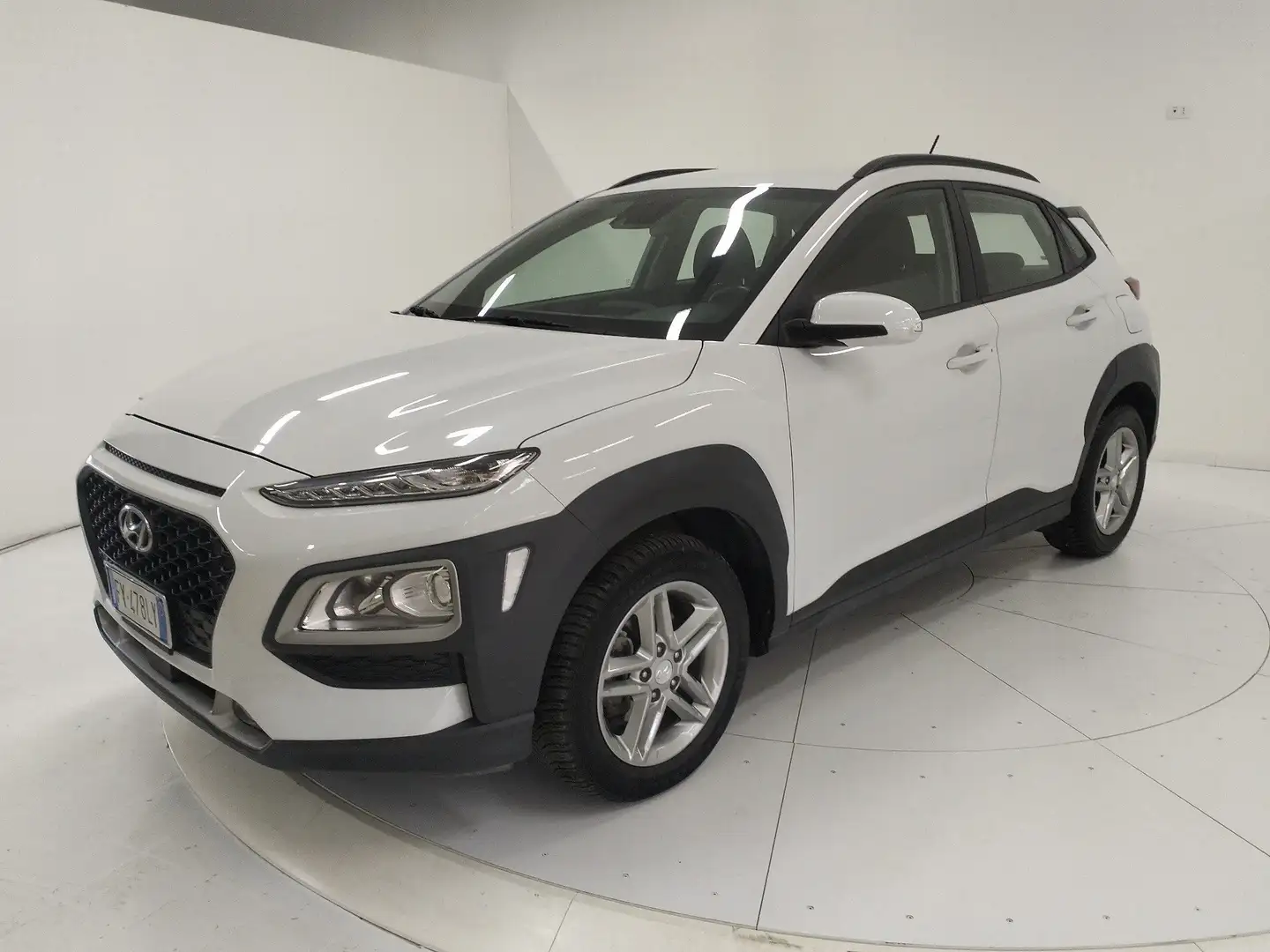 Hyundai KONA 1ªs. (2017-23) 1.6 CRDI 115 CV XPrime Bianco - 1