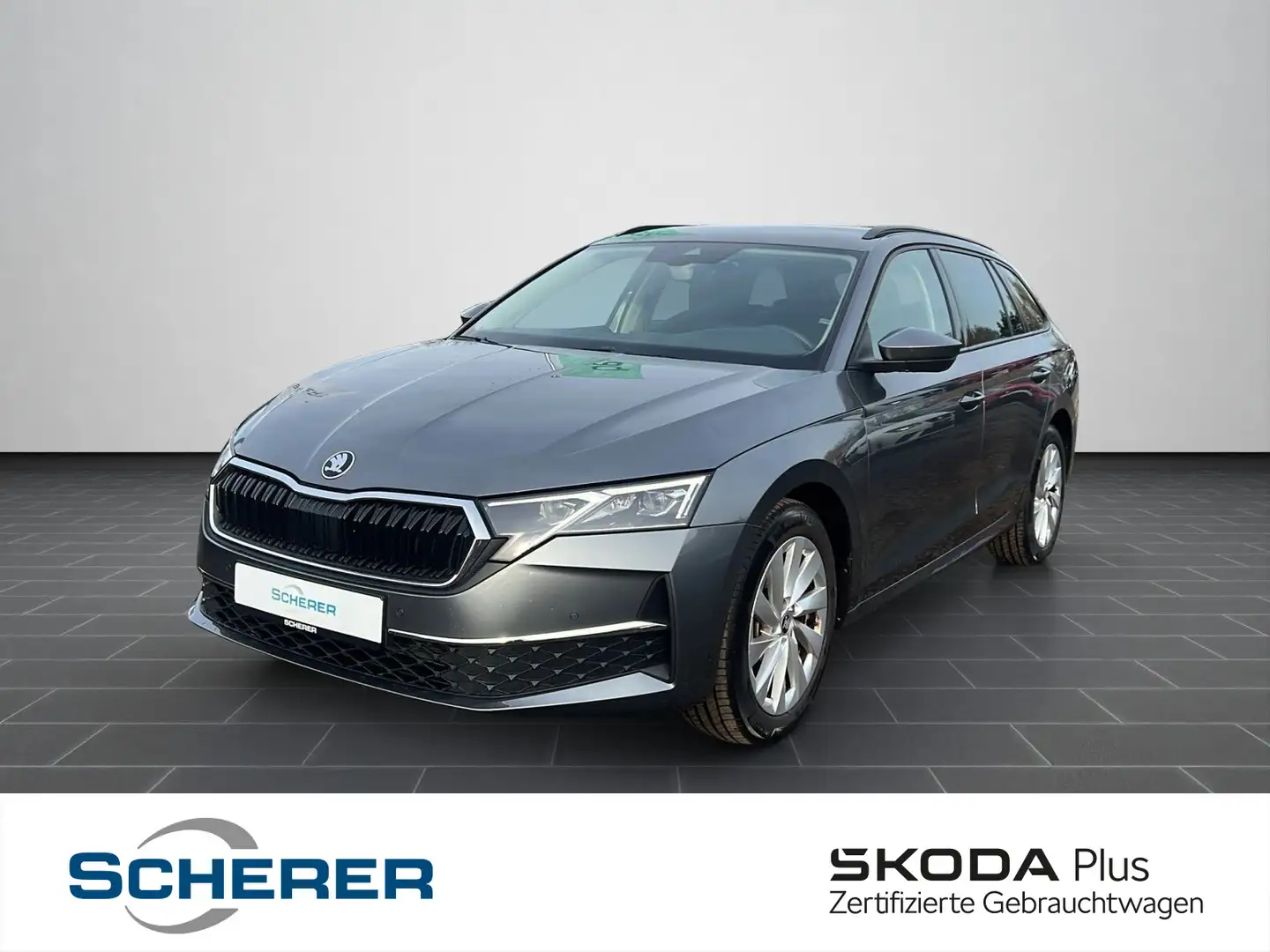Skoda Octavia Combi Selection 2.0 TDI DSG NAVI CARPLAY Grau - 1