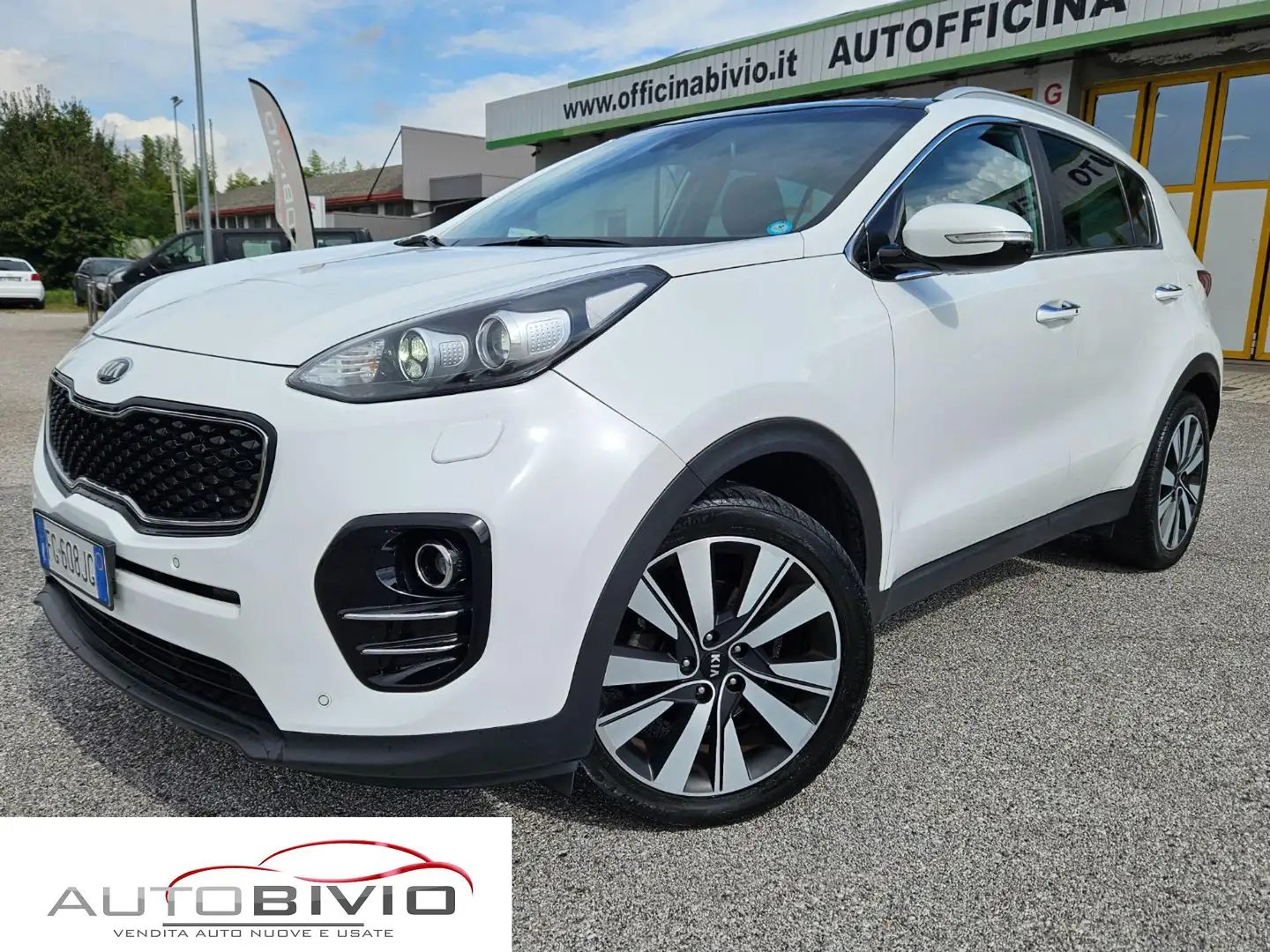 Kia Sportage 1.7 CRDI 2WD Cool Bianco - 2