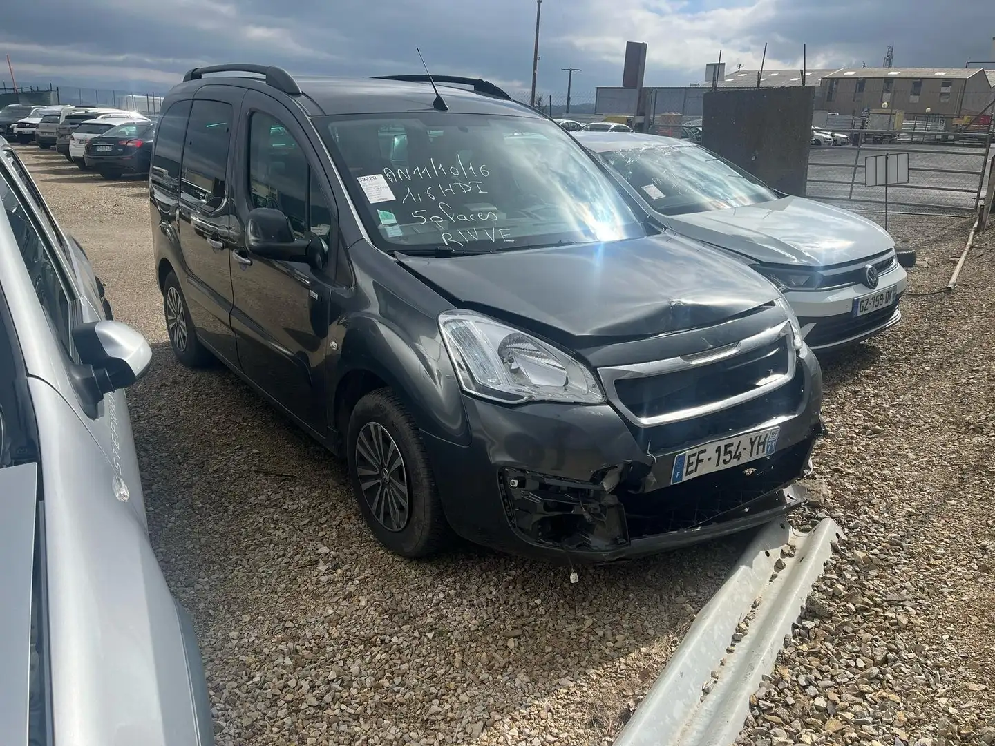 Peugeot Partner Partner Tepee 1.6 BlueHDi 100ch BVM5 Active Gris - 1