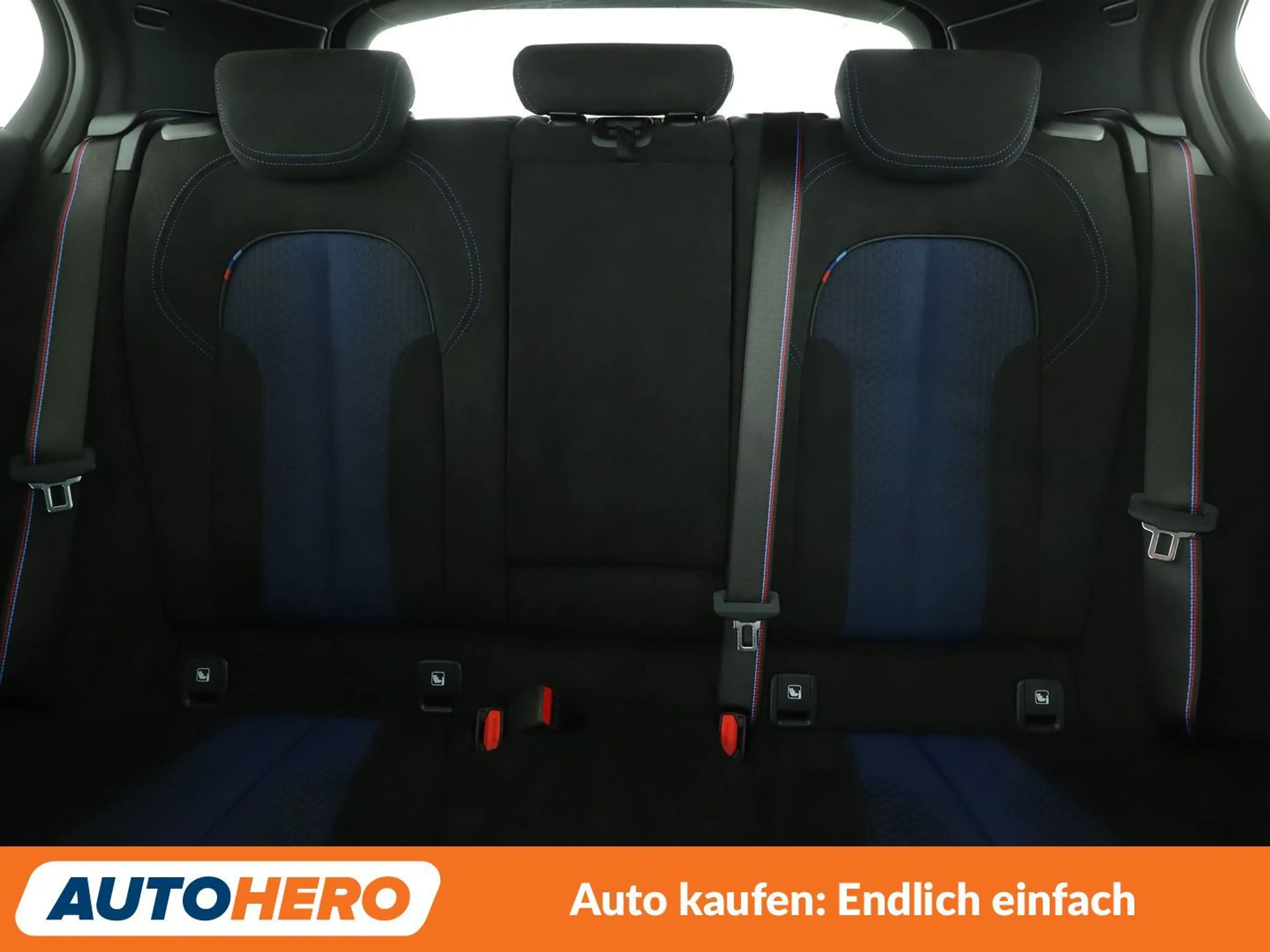 BMW 135 M135i xDrive Aut.*NAVI*HUD*LED* — photo 15