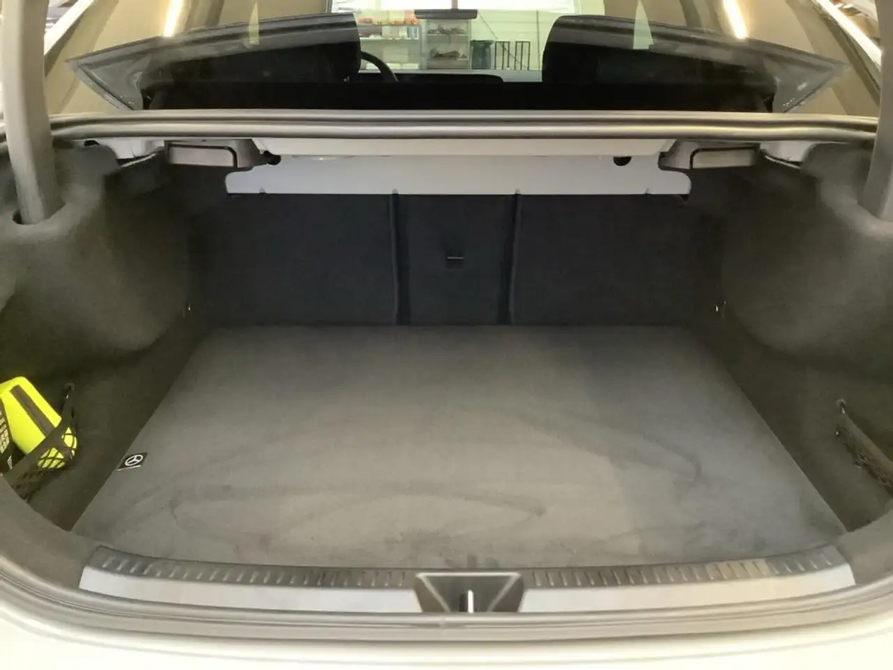 Mercedes-Benz A 200 Limousine +AMG+NIGHT+MBUX+18"+7G+LED+AHK+ 15