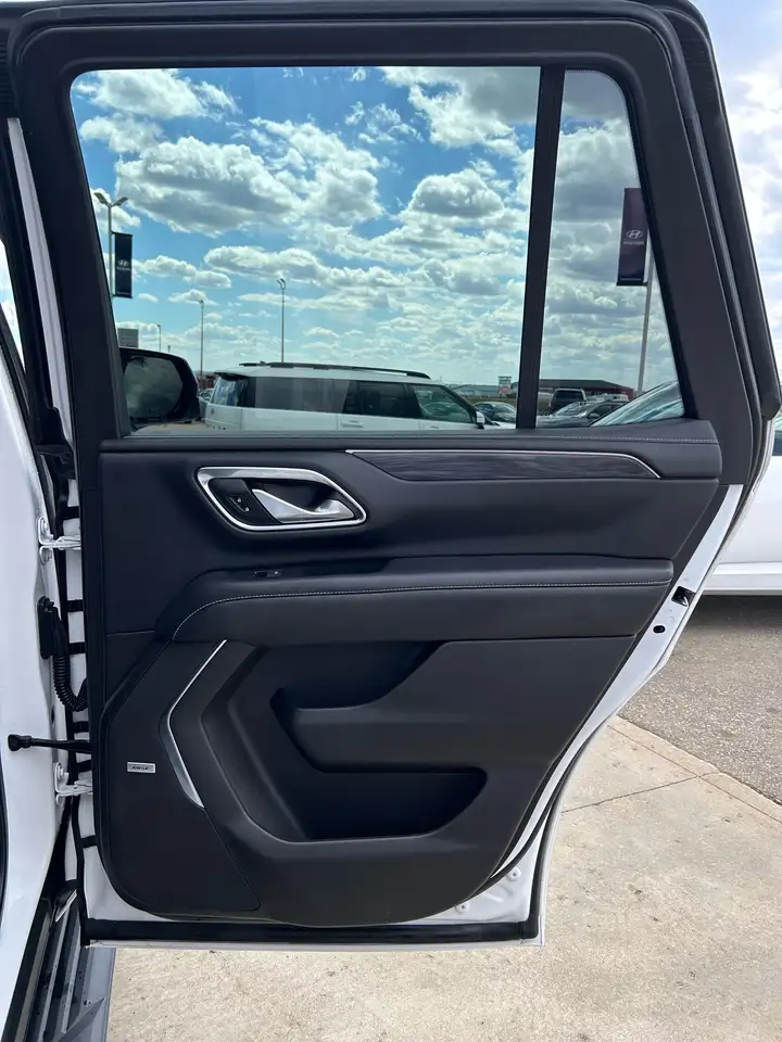 GMC Yukon снимка GMC Yukon