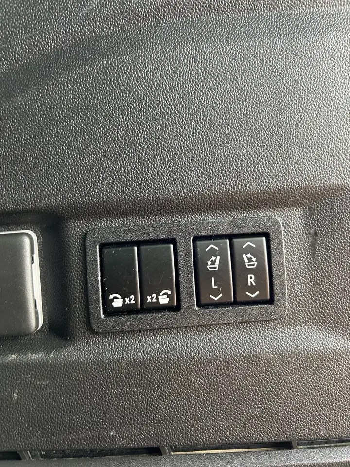 GMC Yukon снимка GMC Yukon