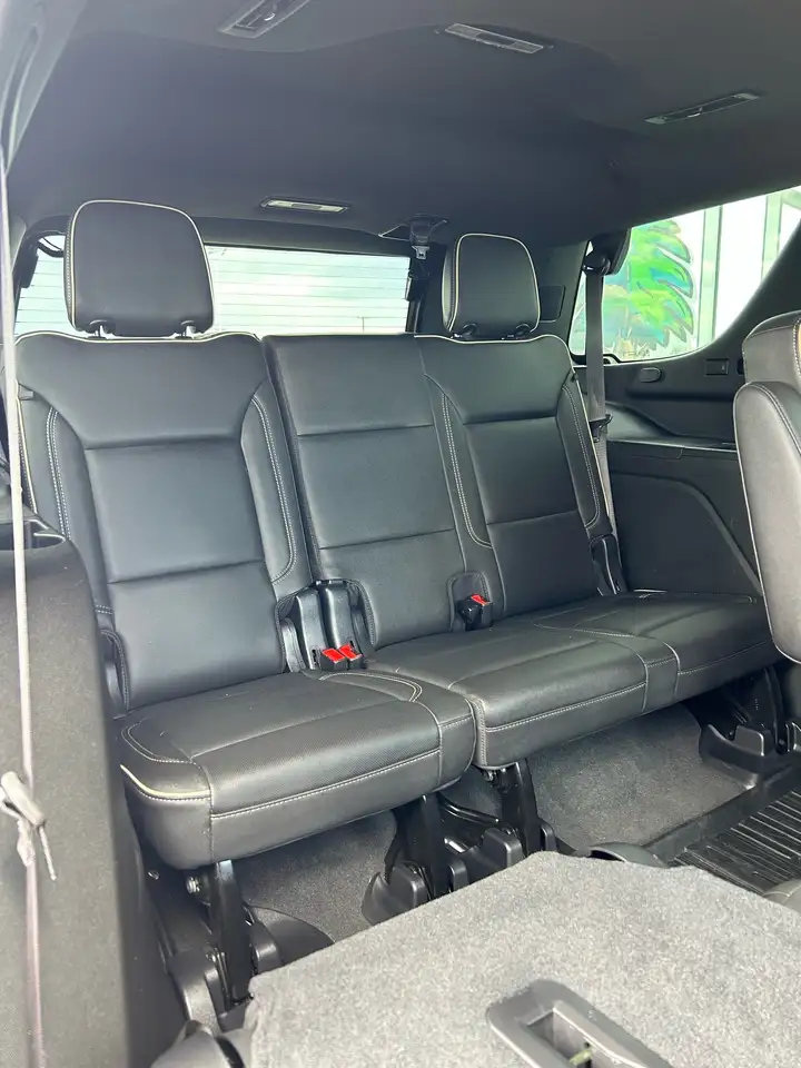 GMC Yukon снимка GMC Yukon