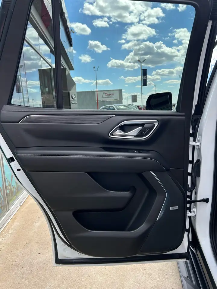 GMC Yukon снимка GMC Yukon