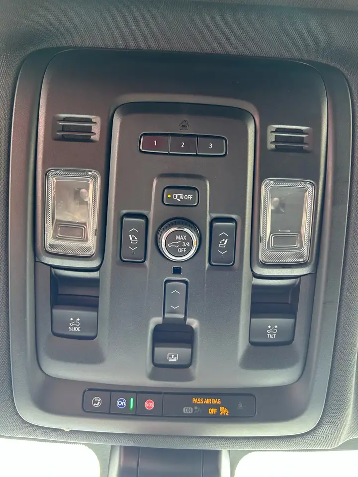 GMC Yukon снимка GMC Yukon