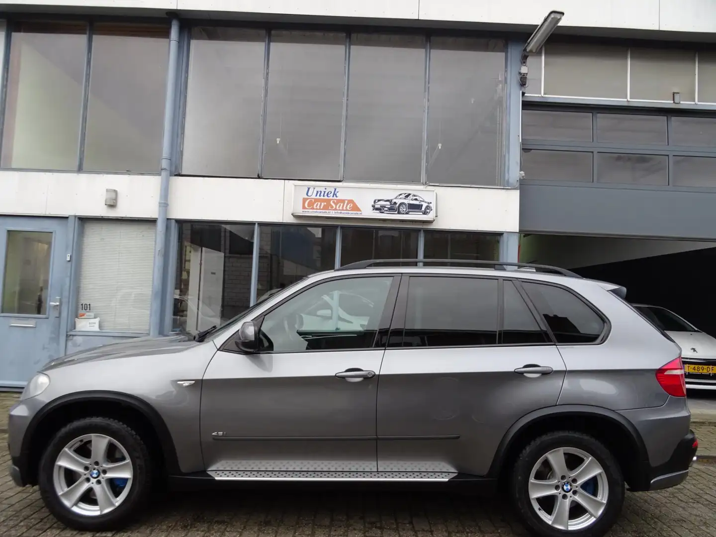 BMW X5 XDrive48i Executive Grijs - 2