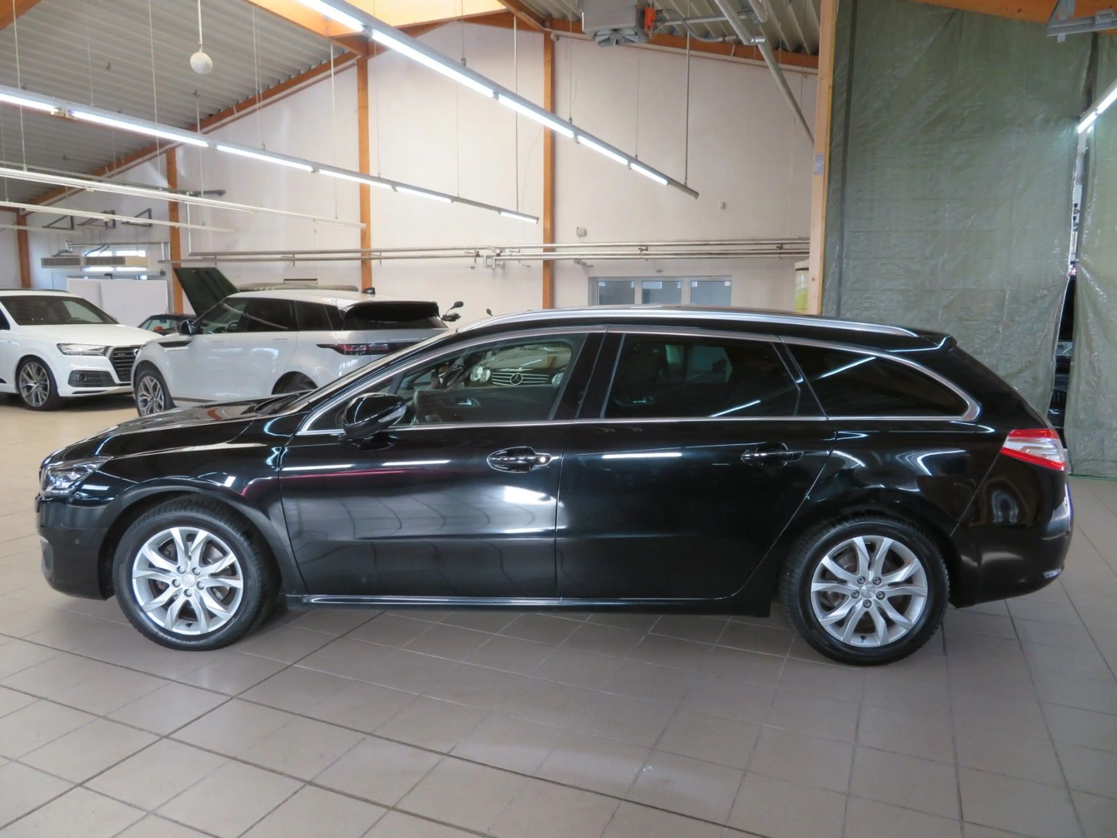 Peugeot 508 SW Allure*sehr gepflegt*Panorama*LED*HuD — photo 2