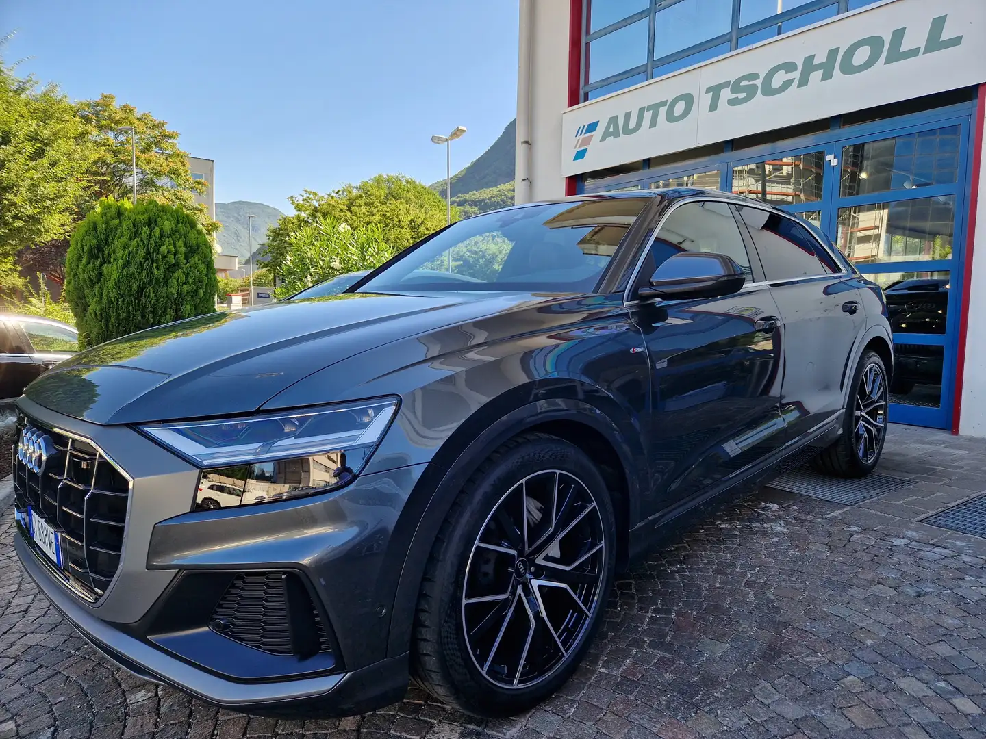 Audi Q8 50 TDI 286Cv quattro S line VirCock 22"Keyless ACC Grigio - 1