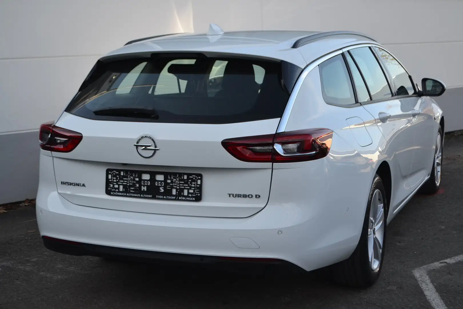 Opel Insignia Insignia 2.0 DieselEdition Automatik ST*NAVI*TOP Blanc - 2