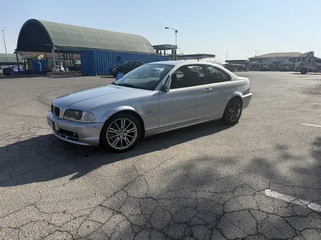 BMW 323 323ci Coupe