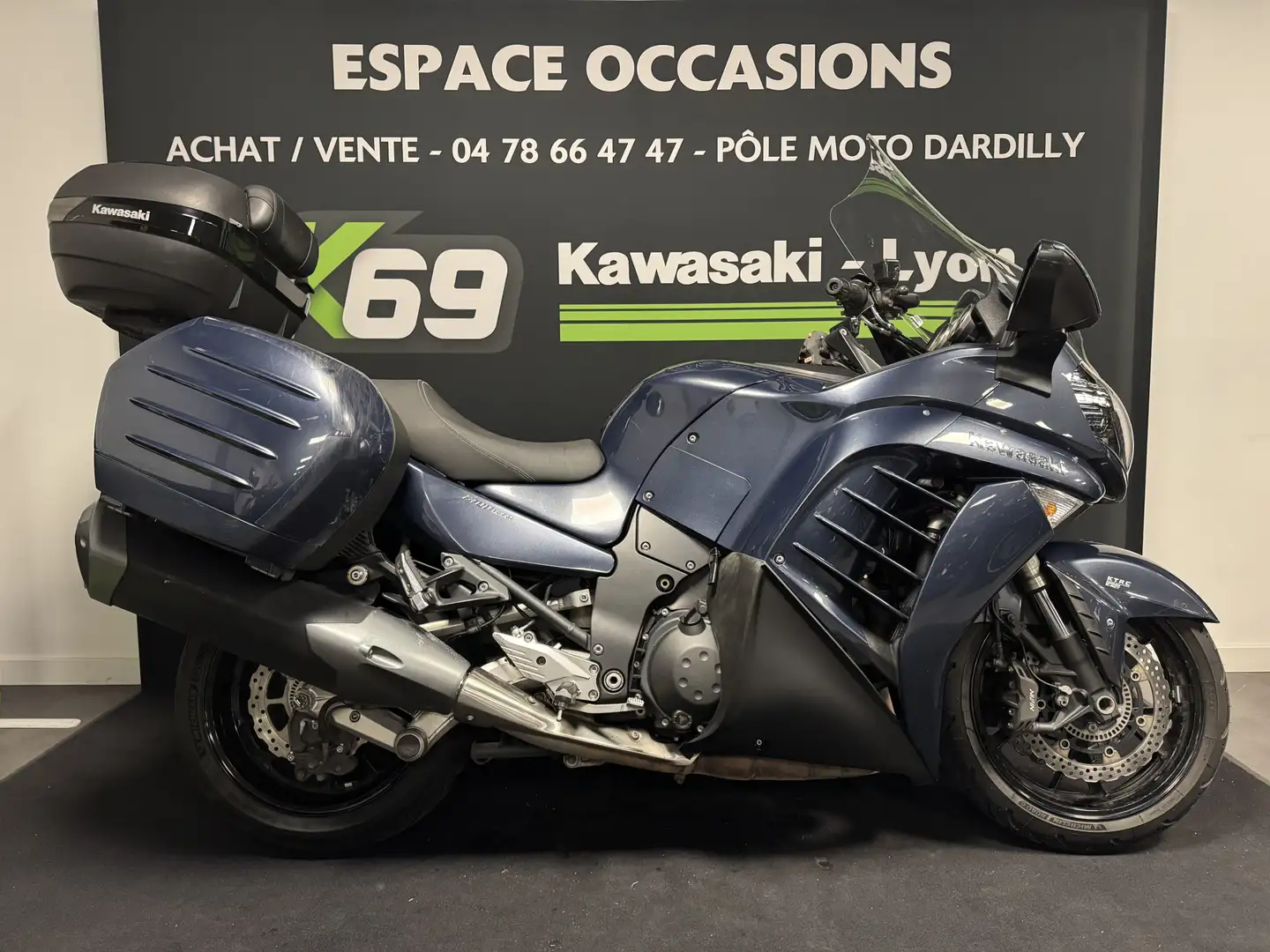 Kawasaki GTR 1400 Azul - 1