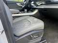 Audi Q8 60 TFSIe Black line plus quattro Blanc - thumbnail 38