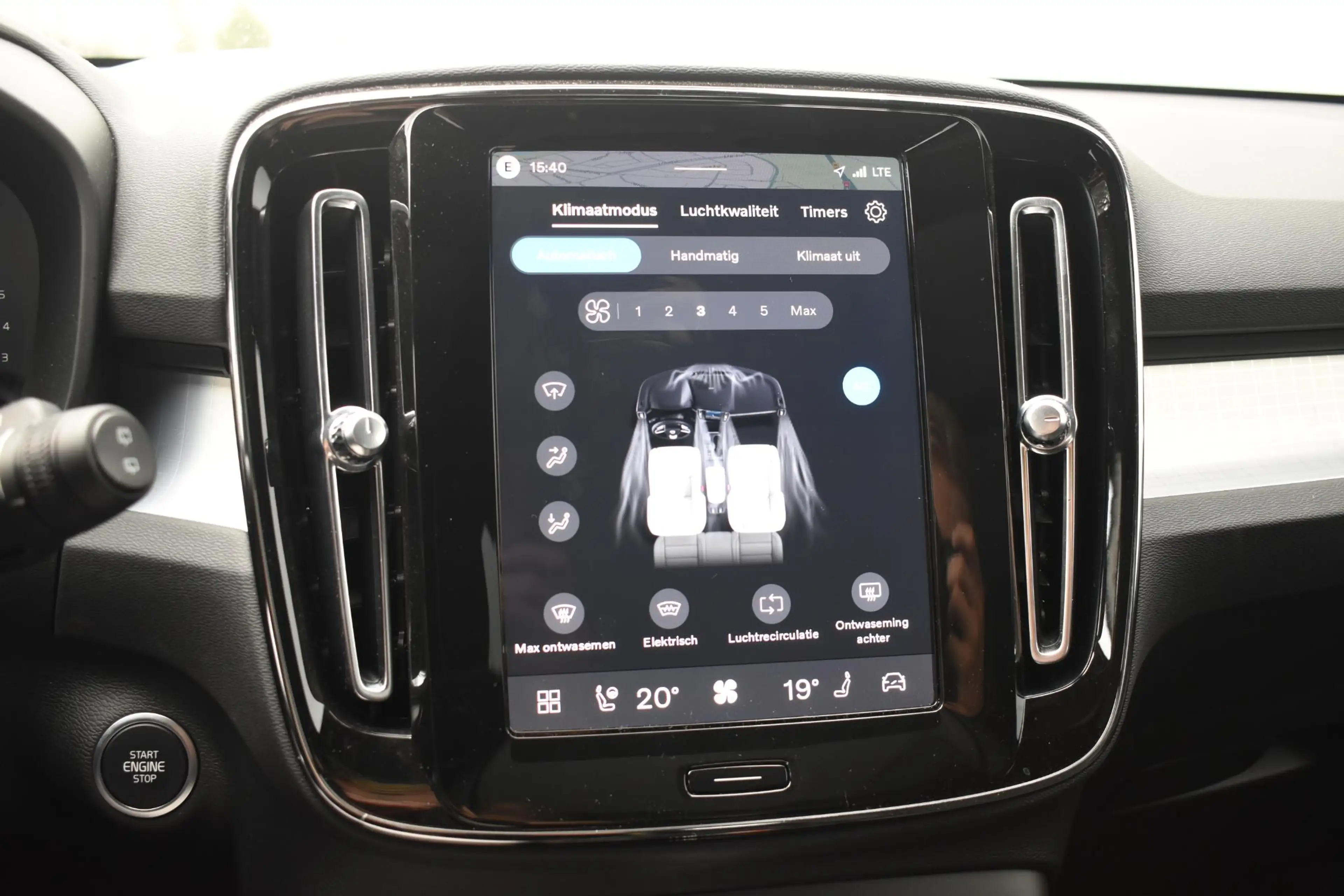 Volvo XC40 B4 211PK Plus Black Edition / Adaptive Cruise cont — photo 30